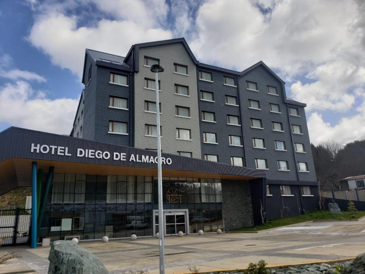 Hotel Diego De Almagro 卡斯特鲁 外观 照片